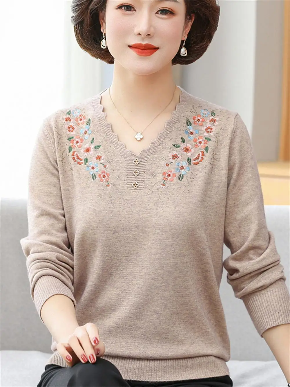 

Faionable Knitted Long Sve T-irt Women's Base Layer irt Breathable Antistatic Warm Loose Fit V Ne Pure Color Top