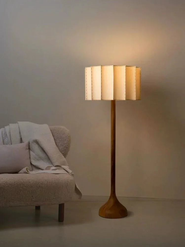 Styl japoński Wabi-sabi styl lampa podłogowa do salonu prosta estetyczna gabinet Retro strona główna drewniana sypialnia lampka nocna LED