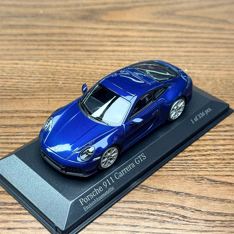 Minichamps 1:64 911 992.2 Gt3 Targa 4 Gts, Simulation Miniature en alliage moulé sous pression, modèle de voiture de sport statique, jouets personnalisés, cadeaux, en Stock