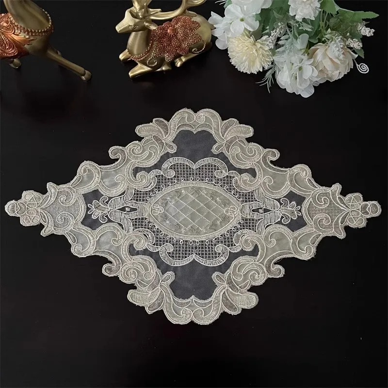 Luxury Patchwork flower embroidery table place mat cloth Wedding Christmas party placemat kitchen Table decoration and accessory