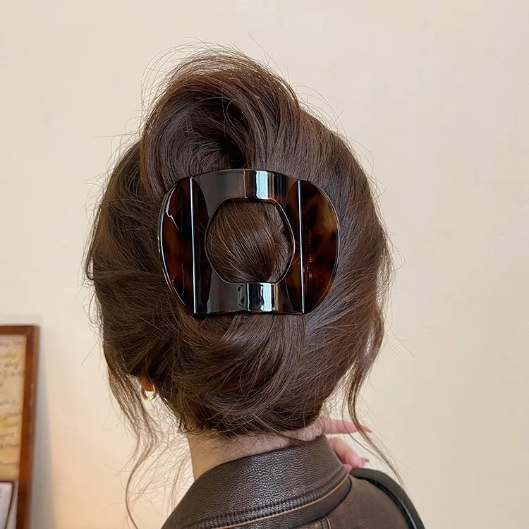 Neue flache Haarspangen: Koreanische Haaraccessoires aus Acetat für Damen – Löffel-Krabben-Haarspange, Leoparden-Haarspange, schlichte Kopfbedeckung – Detail 8
