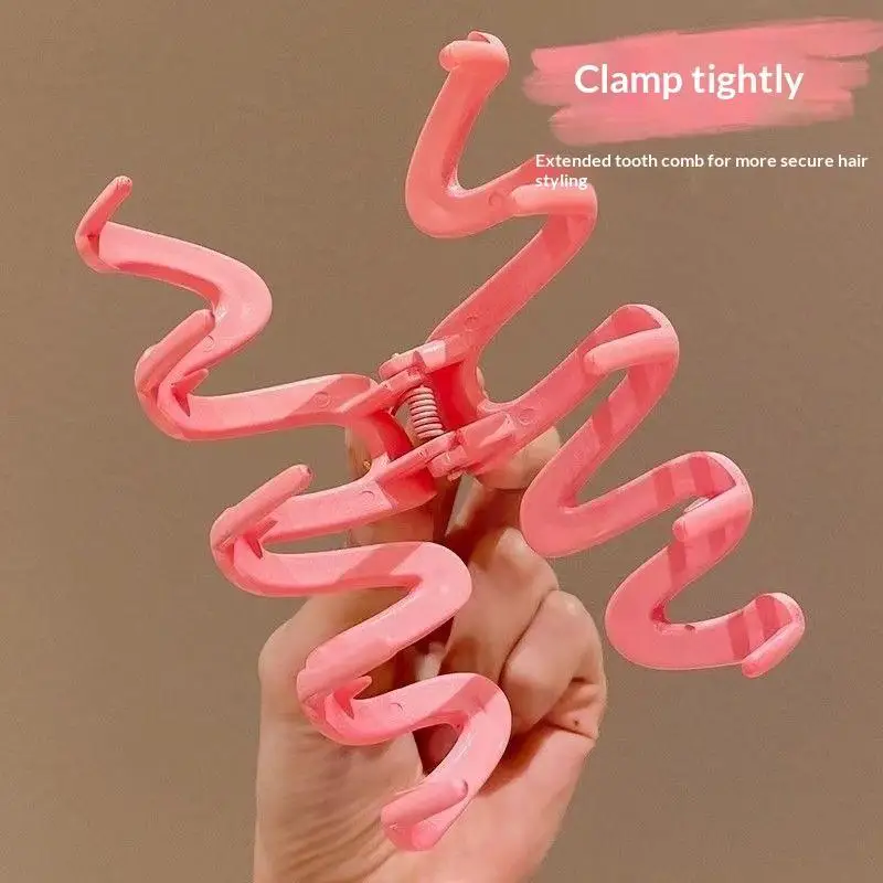 Bunte Jelly-Wellen-Haarklammer, Haarklammer im Haifisch-Design für Frauen und Mädchen, koreanische, süße, einfache, unregelmäßige Haarklammer, Haaraccessoires – Detail 3