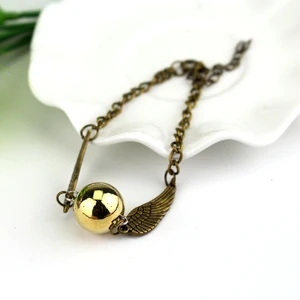 هاري بوتر الذهبي الوشاية سوار متعدد الأجنحة Snitchs طبقة البومة Edwig سوار يدويا للجماهير الهدايا أعلى 6 مبيعات ريش الصقر - رقم 2