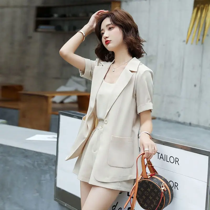 2024 White Summer Outfits Clothing Sleeve Blazer and Shorts Suit for Woman Business with Women\'s Short Pants Sets Tailoring Kit