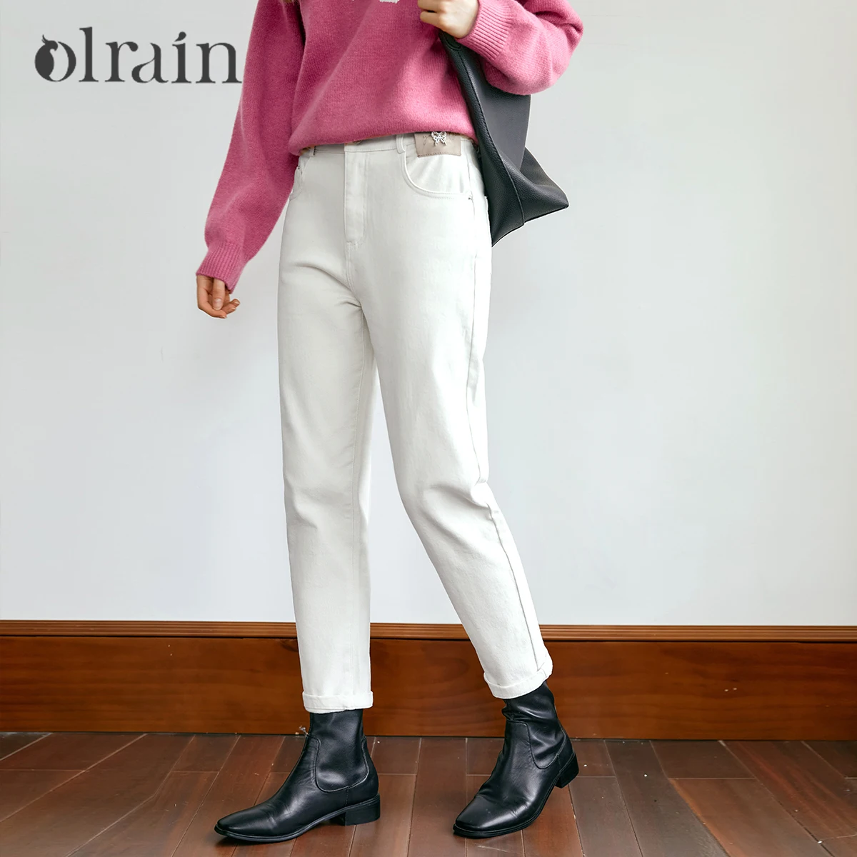 

OLrain Women's White Jeans Ladies 2025 High Waist Relaxed Tapered Straight-Leg Denim Pants Woman's Trousers Clothes N56QA93386