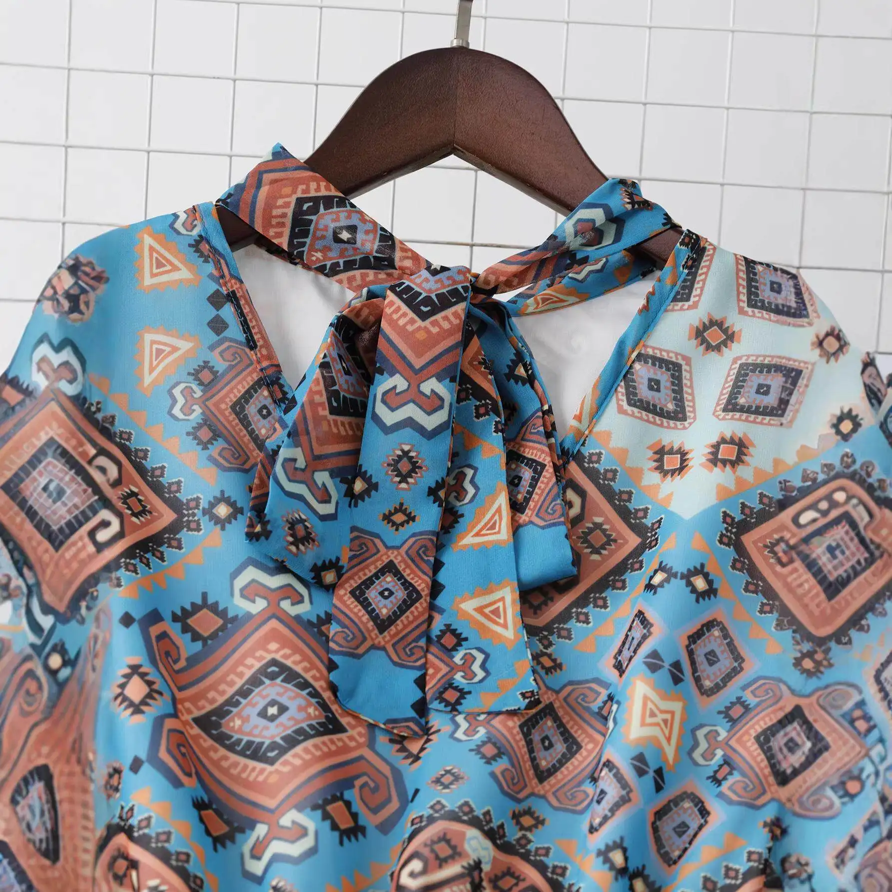 

Retro V-ne Knot Print Chiffon Dr Autumn Long Sve Women's Faion Ele Light Maturi Sle Online Exclusive