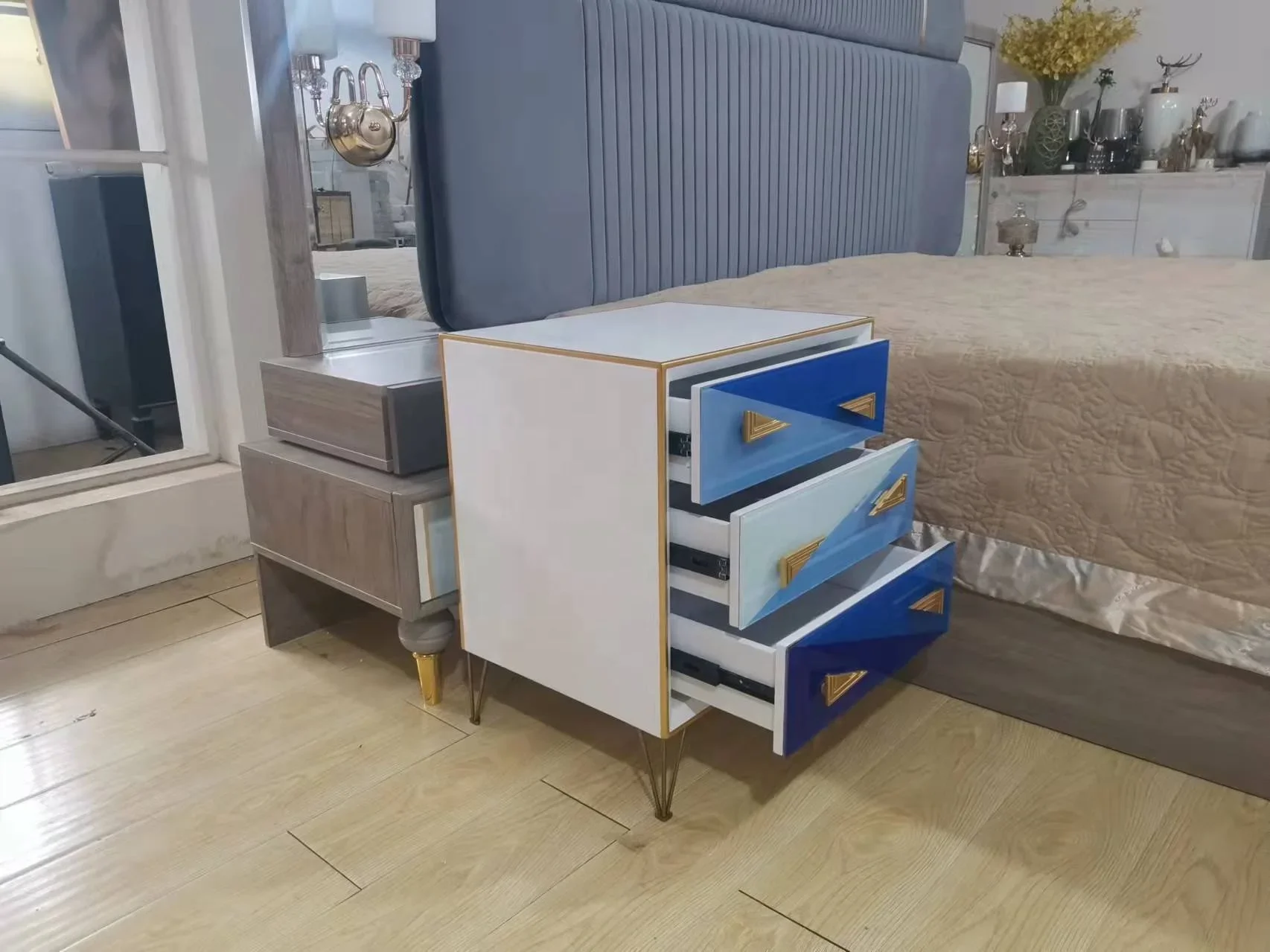 Three-drawer wardrobe Three-drawer bedside table Golden metal leg tableware