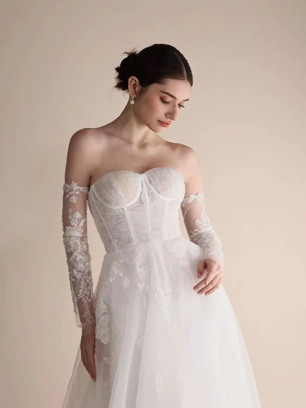 Personalizado requintado a linha de renda querida tule vestidos de casamento fora do ombro apliques graciosos mangas compridas vestido de noiva