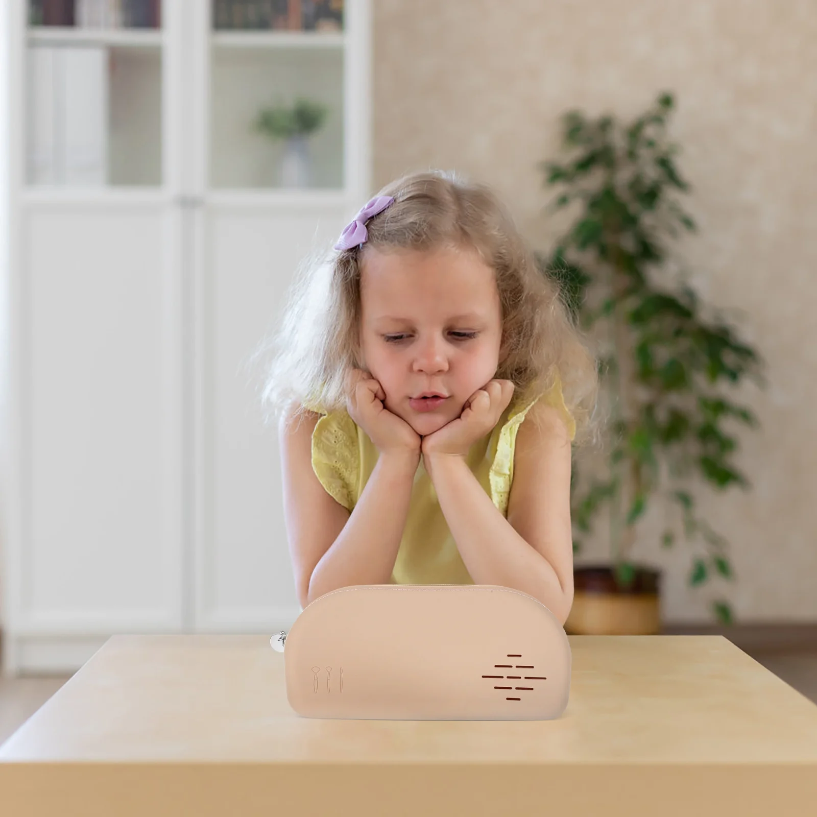 

Makeup Brush Holder Travel Silicone Portable Compact Lightweight Organizer Bag Brush Storage Case Makeup Bag