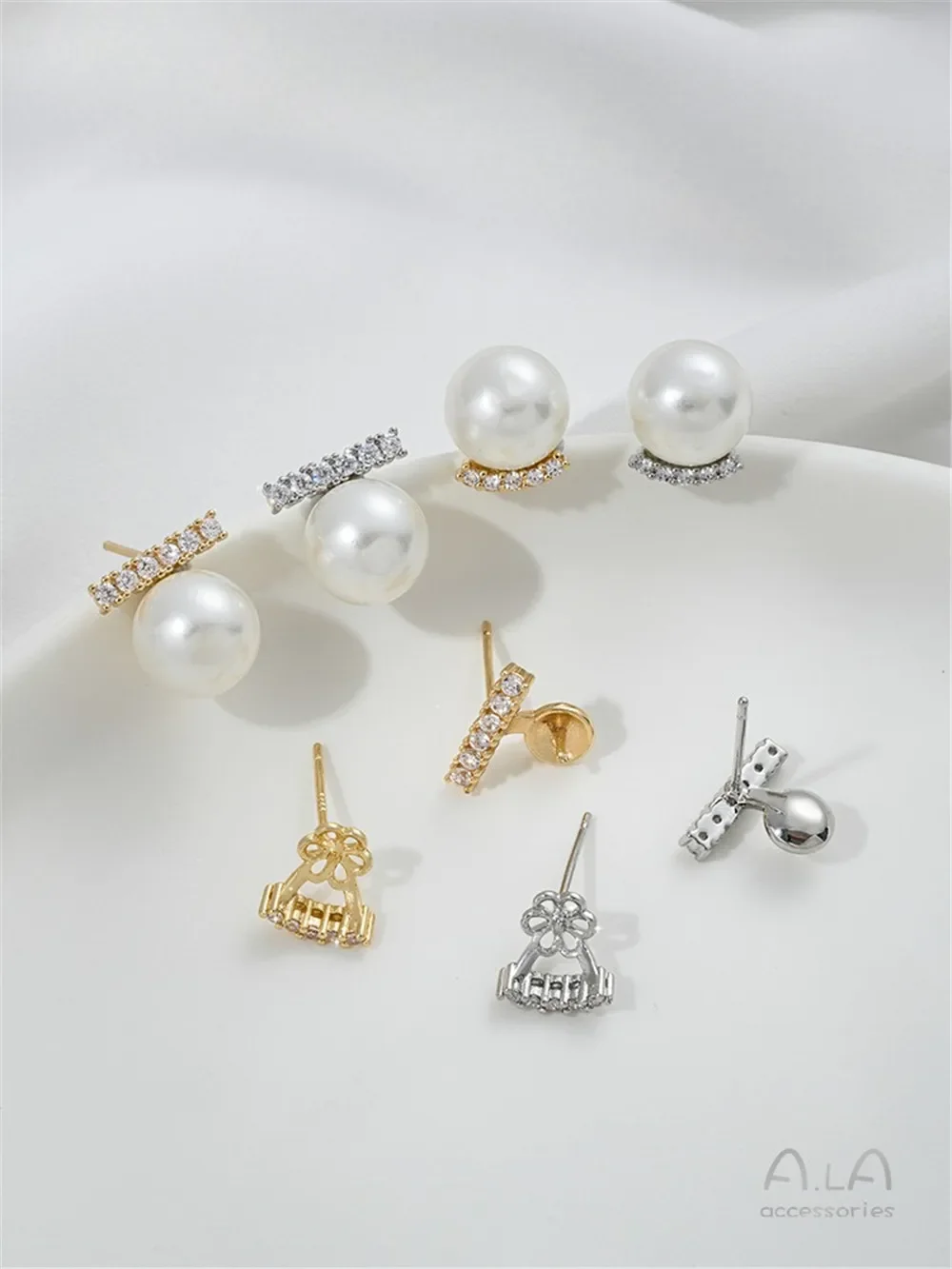 

14K Gold-plated C-shaped I-shaped Zircon Half-hole Bead Stud Earrings 925 Silver Needle Bonded Pearl Earrings Accessories F418