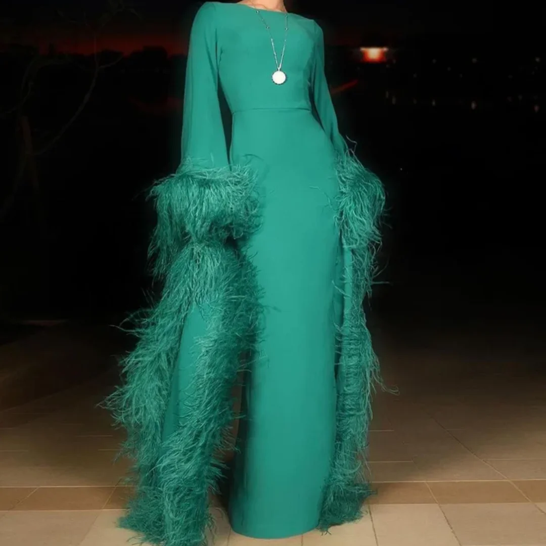 

Round Neck Batwing Sleeves Floor Length Arabian Wedding Party Gown Luxury Feathers Evening Dress Customized