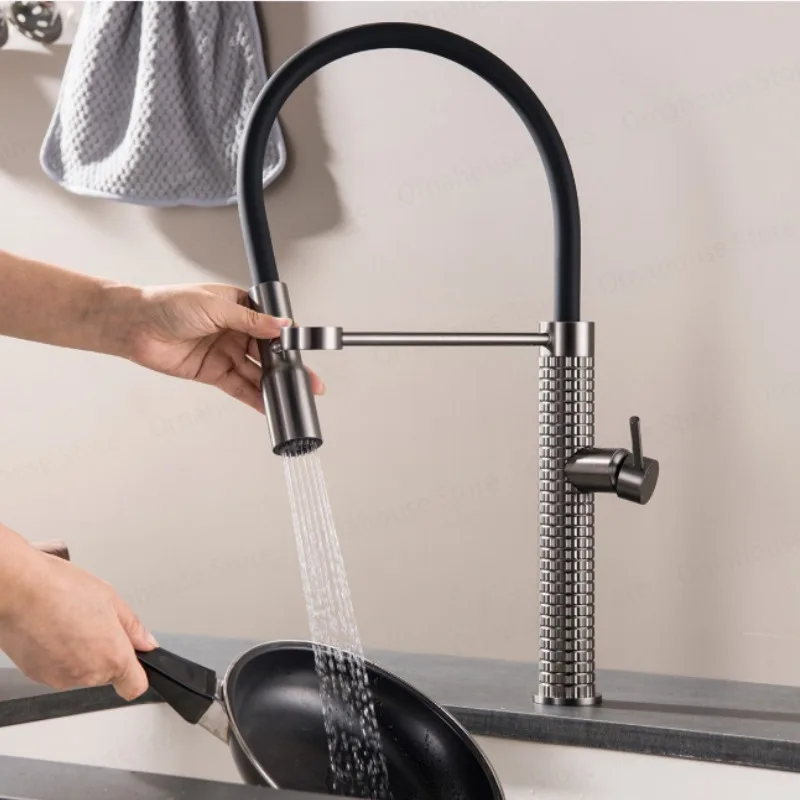 

Copper Kitchen Pull Down Faucet High-end Luxury Design Carving Body Hot and Cold Wash Basin Sink Cold Hot Water Taps