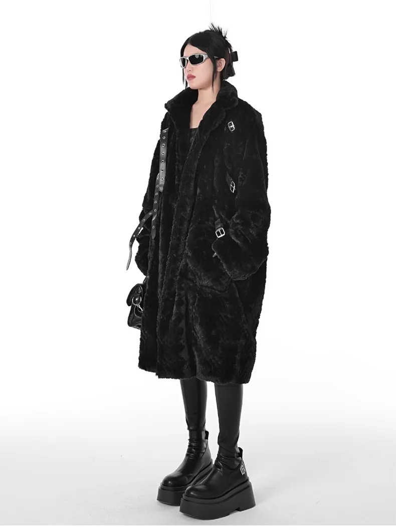 Lautaro Winter Cool Long Loose Casual Soft Thick Warm Black Fuzzy Faux Fur Coat Women Stand Collar Punk Style Fluffy Jacket 2023