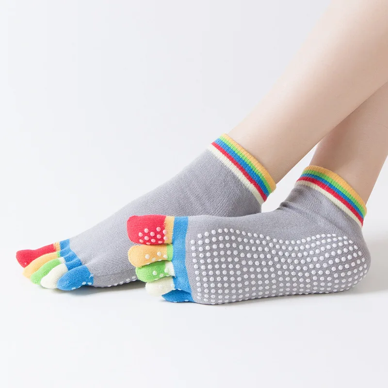 Custom socks chroma Five-finger toe yoga socks Pro women mid tube dance Pilates socks grip indoor training stockings for girl