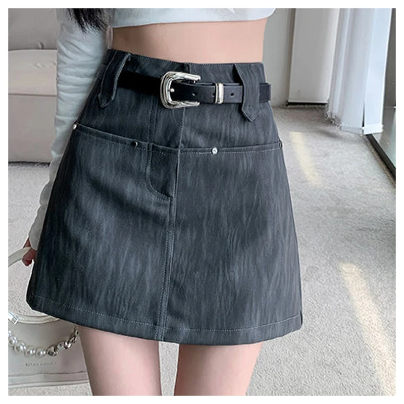 Spicy girl style half body skirt autumn 2024 new female design sense A-line high waist PU leather bag hip short skirt