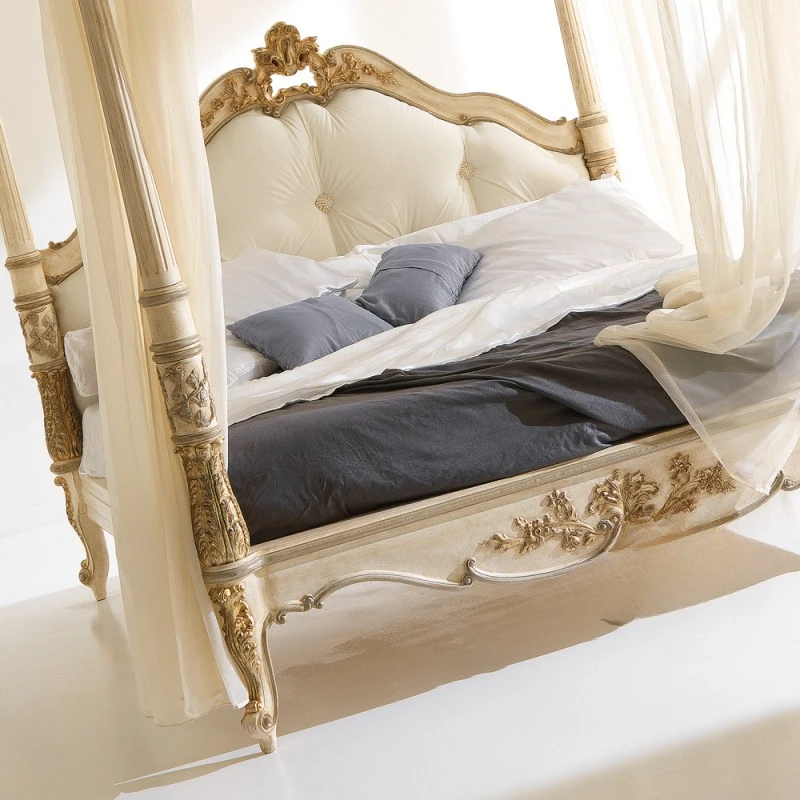 Furniture French retro engraved gold-painted double bed English all-solid wood pillar bed American shelf