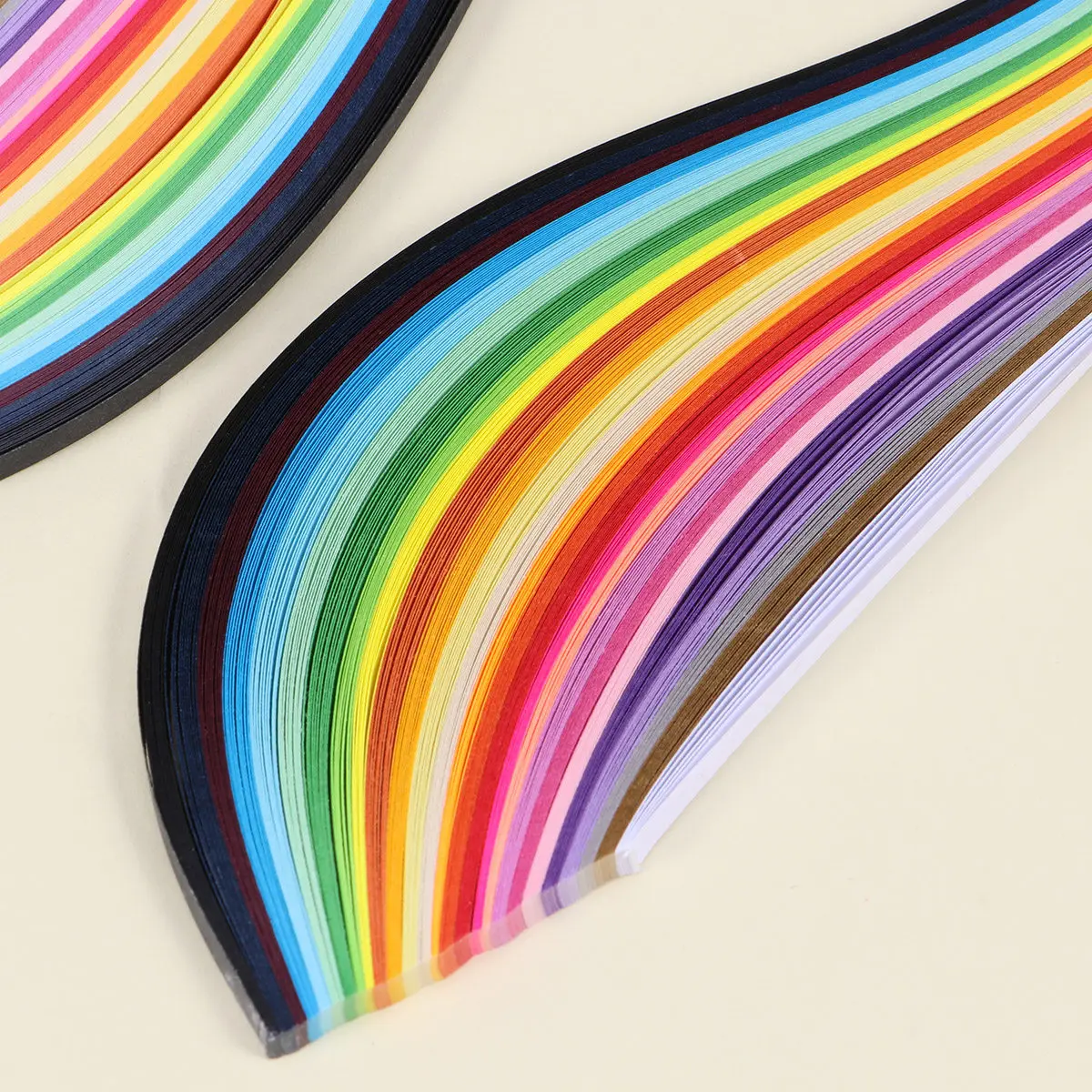 종이 퀼링 스트립 26가지 색상 5mm 폭 DIY 공예 꽃 동물 식물 교실 웨딩 파티 장식용