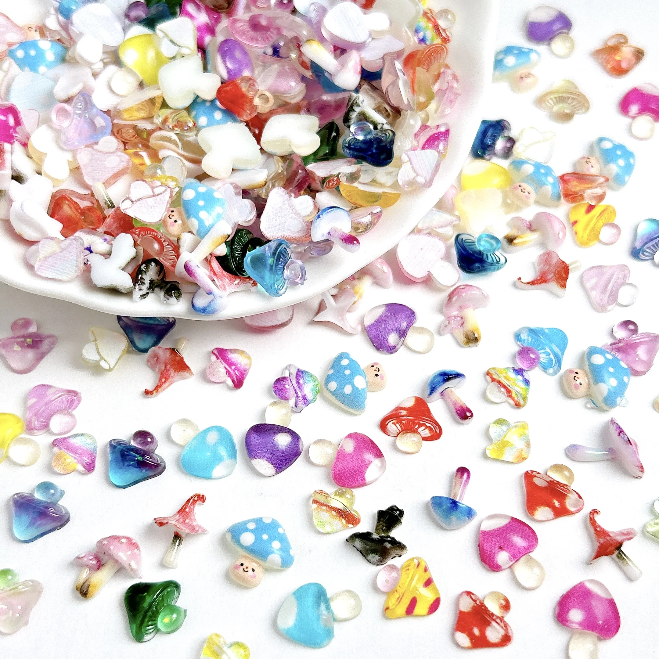 20PCS Multi-colored Transparent Mushroom Resin Nail Charms 3D Kawaii Creative Mushroom Nail Art Decorations DIY Hairpin Nails