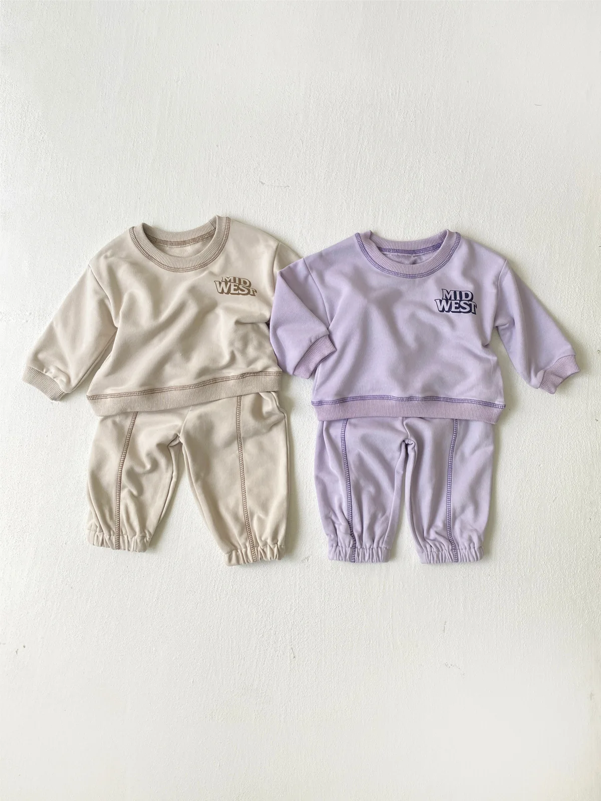 

2024 Autumn New Baby Letter Print Sweatshirt Set Boy Girl Casual Pants 2pcs Suit Cotton Toddler Baby Long Sleeve Sports Outfits