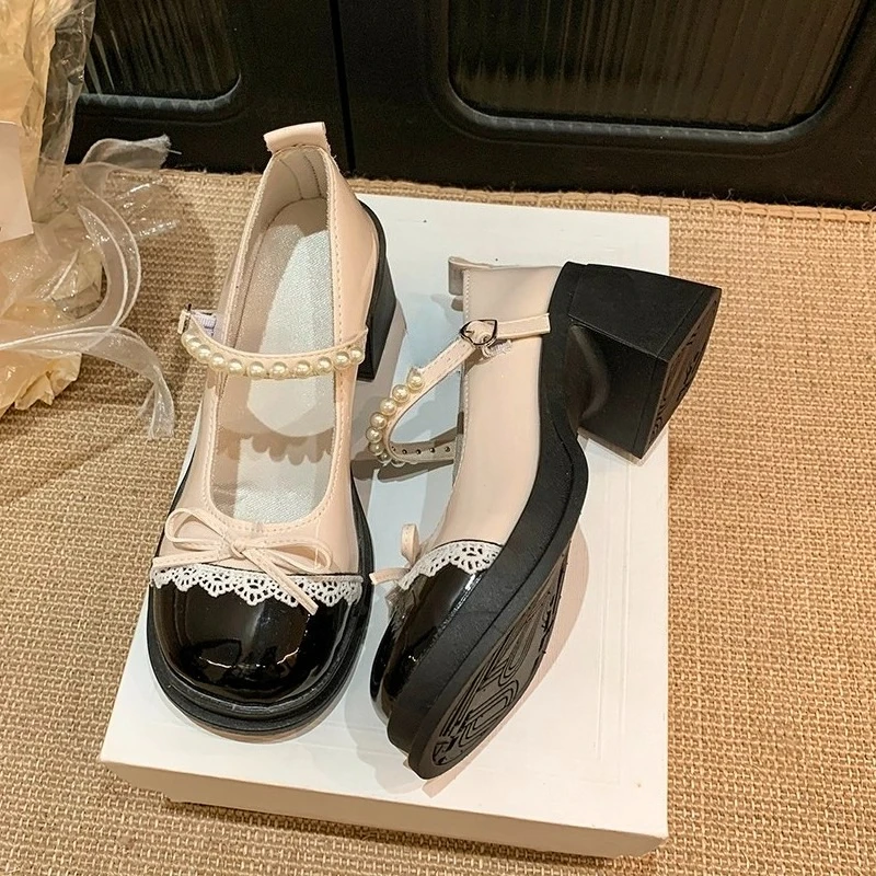 2026Fashion Round Toe Shallow Mouth Pearl One Strap Platform Mary Jane Shoes Color Block Block Heel Single Shoes