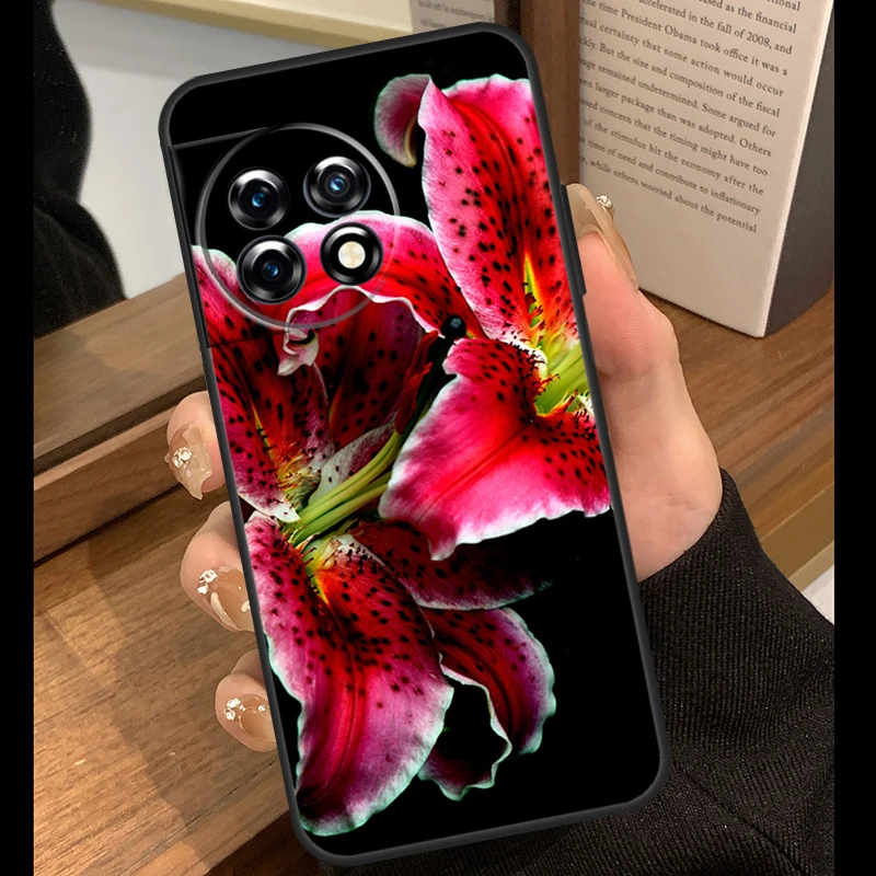 حافظة زهور الزنبق لهاتف OnePlus 13R 13T 12R 13 12 11 10 Pro 10T 8T Nord CE 2 3 4 Lite N20 N30 Nord 5