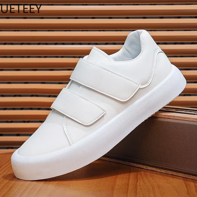 New Sneakers Casual Sneaker Winter  for Men Round Toe Wear-resistant Trendy All-match Explosive Style UETEEY Men's Young Shoes