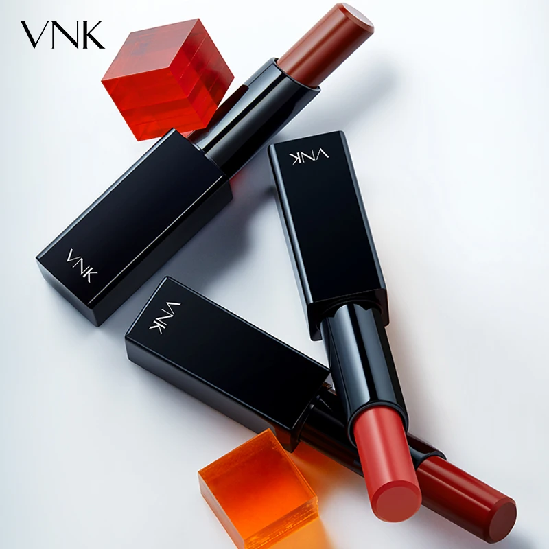 Lipstick Square Tube Clarinet Nutcracker 305 Matte Nourishing Moisturizing Lipstick