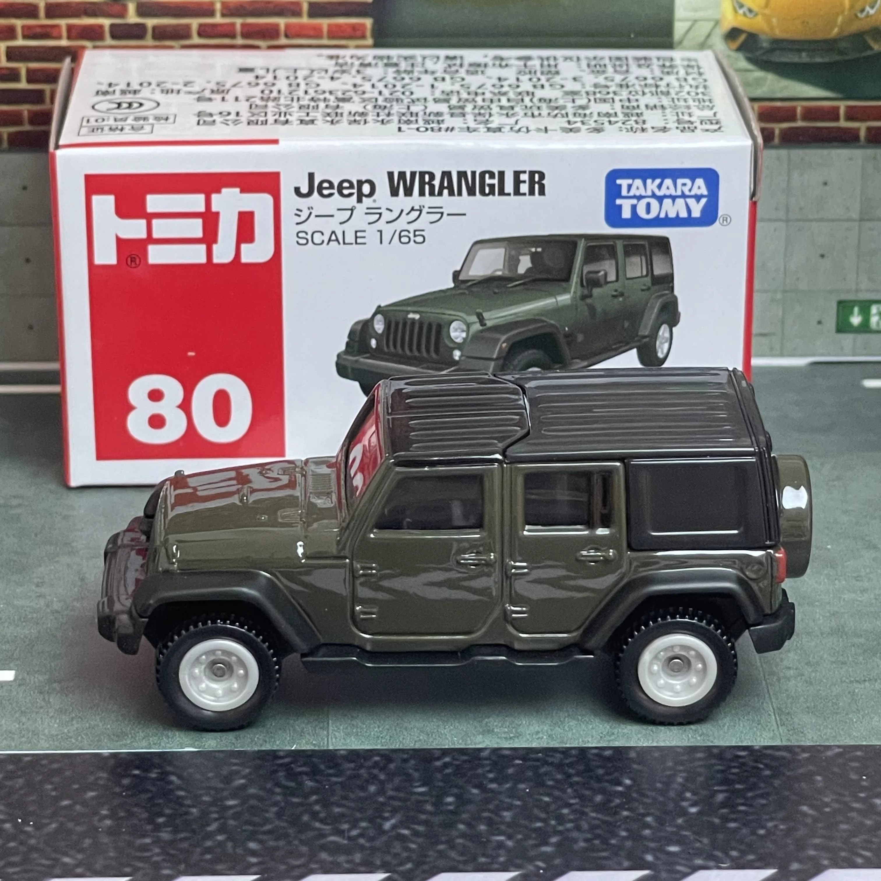 Takara Tomy Tomica No.80 Jeep Wrangler Casting Static Alloy Car Vehicle Diecast Metal Mode Collection Display Boy Toy Gift