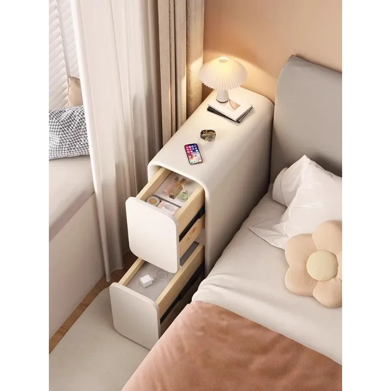 Comodino estremamente stretto Piccolo semplice e moderno armadio portaoggetti in legno massello a fessura ultra stretta Comodino color crema