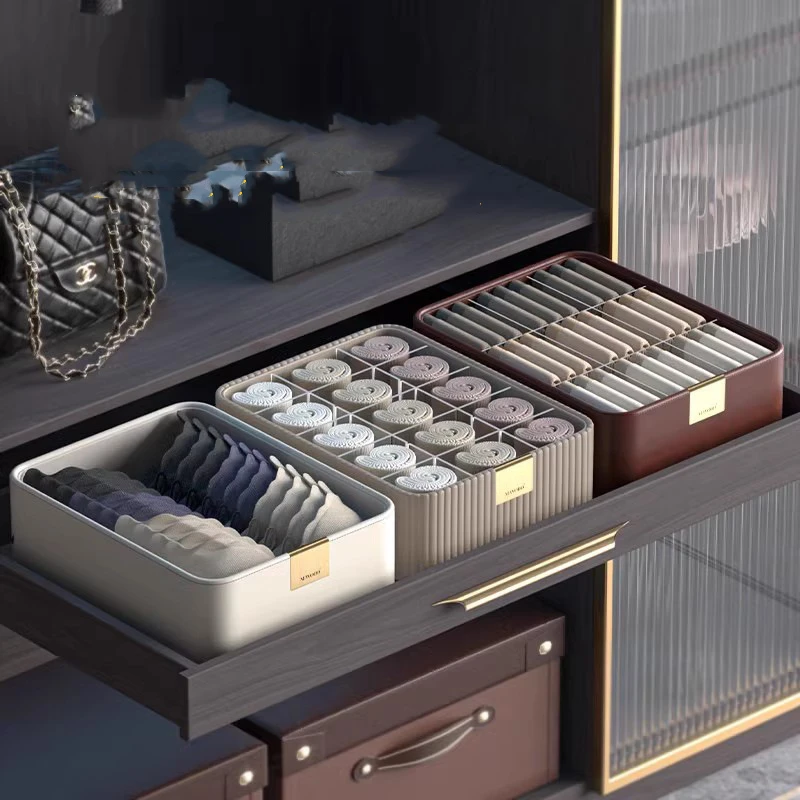 

Storage Box Large Capacity Socks Shorts Divided Sorting Artifact 3-in-1 Storage Box