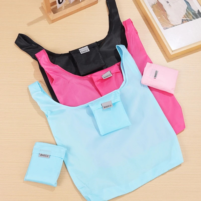 

In The Case of Women's Solid-color Eco-friendly, Foldable and Reusable Shopping Bags for Polyester Travel Groceries