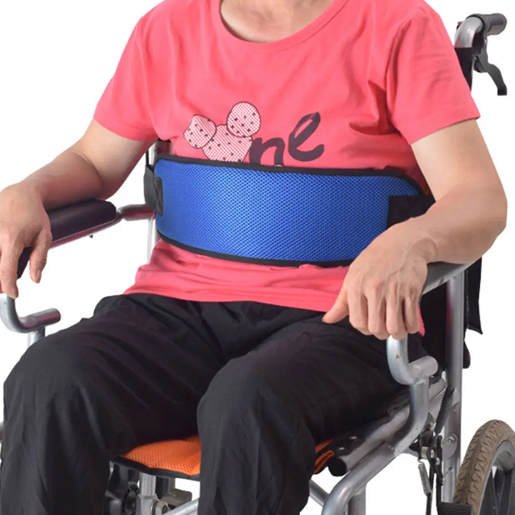 

Дышащий регулируемый ремень с изогнутым дизайном и самоблокирующимся механизмом для предотвращения падений у пожилых пациентов