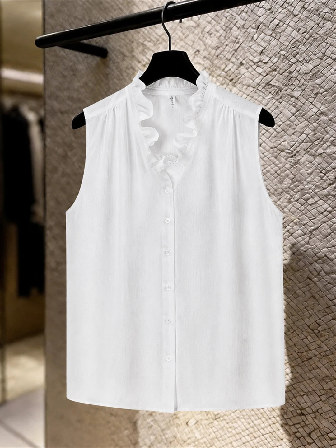 

Korean Style Pure Color Lace Trim Stand Collar Sleeveless Shirt Women's Fashionable Summer Top High End Sensation Silk Material