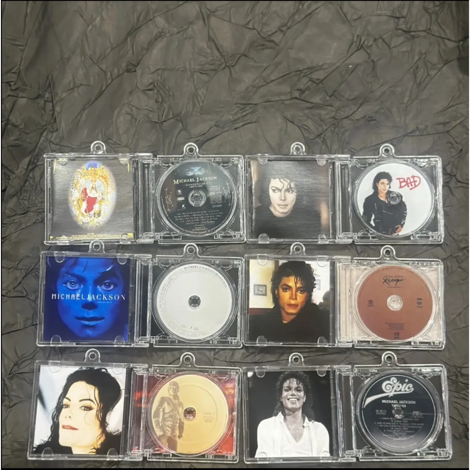 Chaveiro em Formato de Mini Álbum de CD, Material Acrílico de Alta Transparência, Acessório Criativo com Tema Musical para Bolsas
