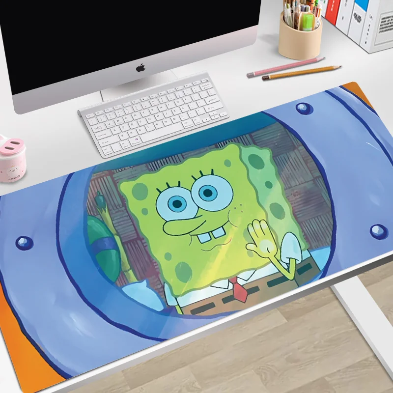 

Новый негабаритный нескользящий коврик для мыши, коврик для клавиатуры, настольный коврик с замком по краям, компьютерный офис, милая девушка, губка Боб, квадратные штаны, коврик для стола с принтом