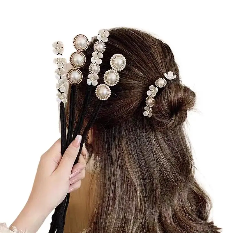 Koreanische Perlen-Haaraccessoires für Mädchen, Flauschige Haarballen, Blütenblatt-geflochtene Haarschleifen – Detail 5
