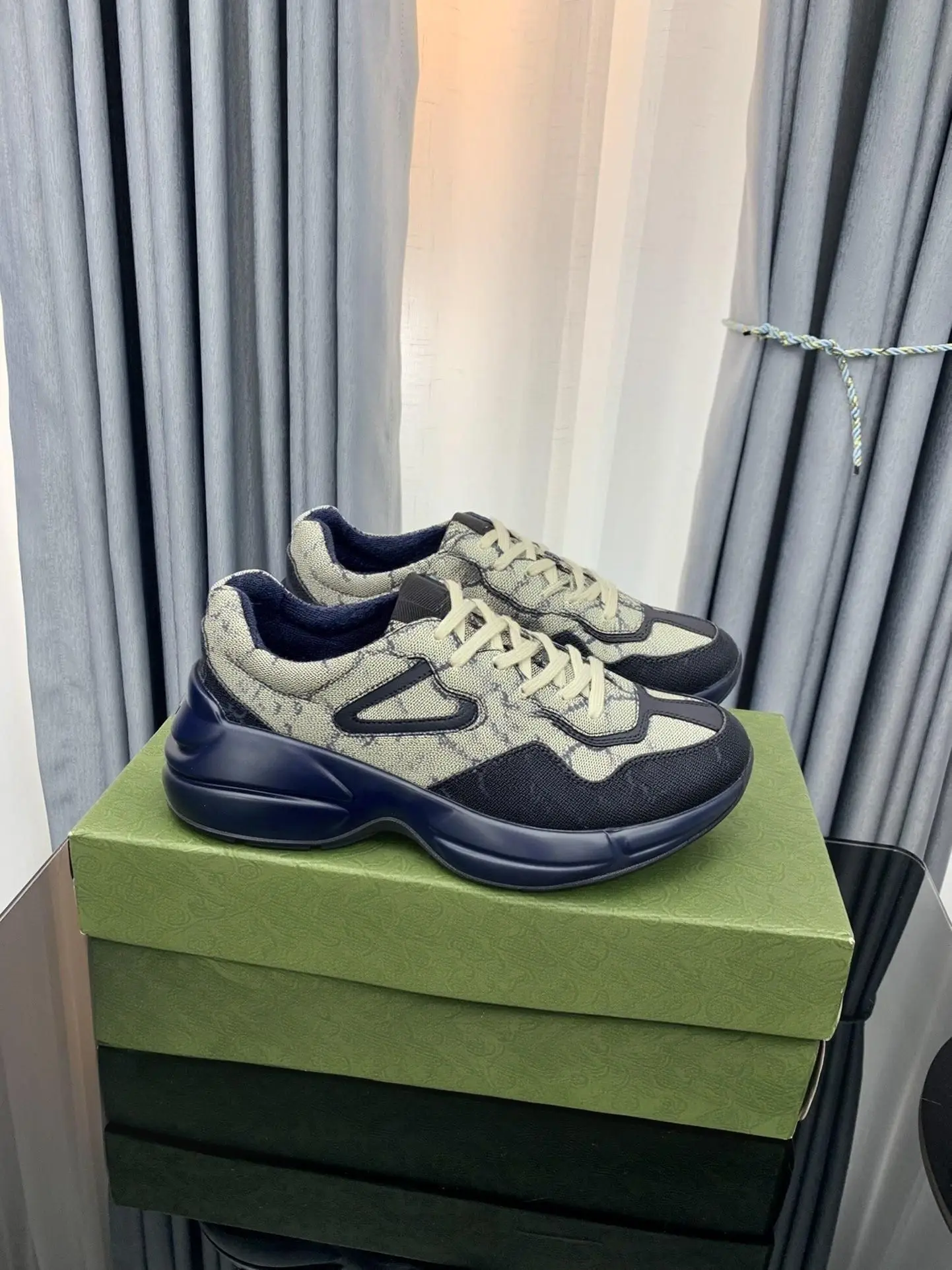 Unisex Navy Retro Chunky Dad Sneakers, Jacquard Fabric & Faux Leather Mixed Upper Lace Up Low Top Thick Sole Casual Walking Shoes