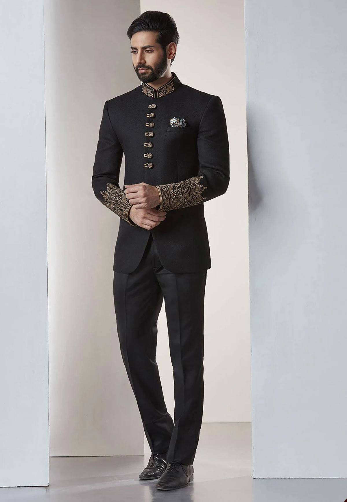 Exquisitos trajes de boda para hombres, esmoquin de cuello alto, diseño de Metal, botones, Apliques de encaje, bolsillos, personalizado, novio, 2 piezas, Blazer, Pantalones