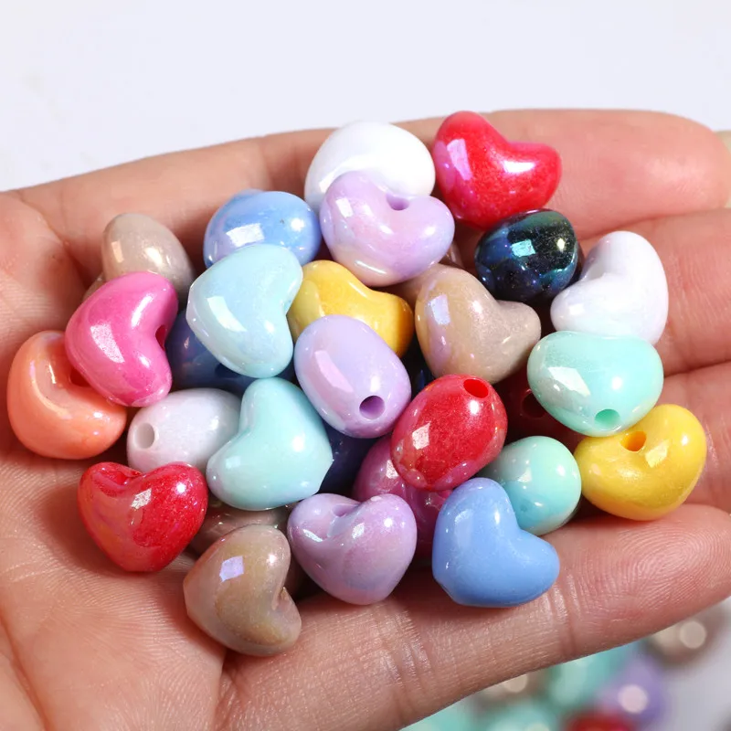 50 Stück 10 x 13 mm bunte Acryl-Perlen in Herzform, lose Abstandsperlen für die Schmuckherstellung, DIY-Armband, Ohrringe, Schlüsselanhänger, Zubehör