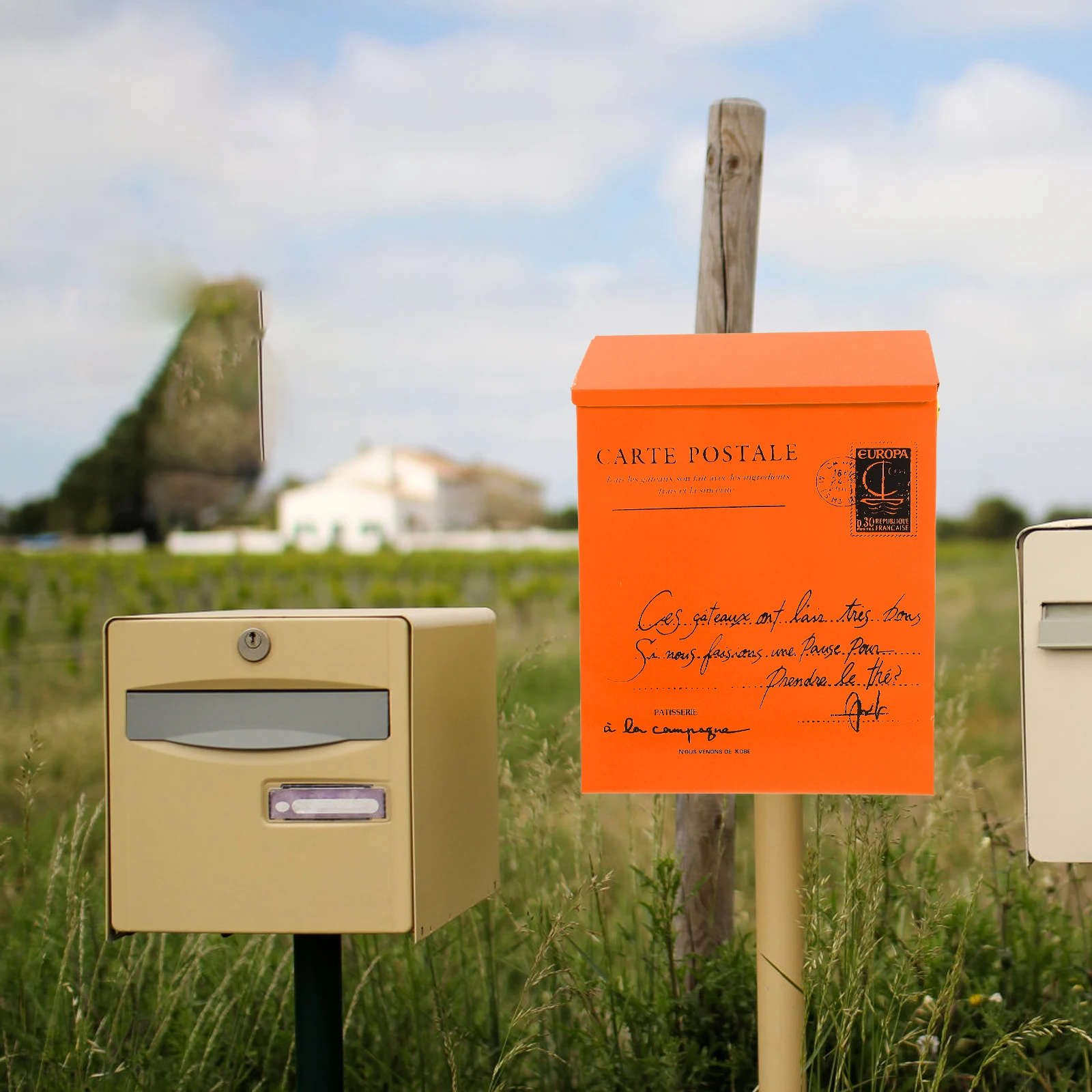 

Vintage Orange Wall Mount Iron Mailbox Lockable Letter Box Garden Decoration Retro Post Box Mail Boxes with Key Lock