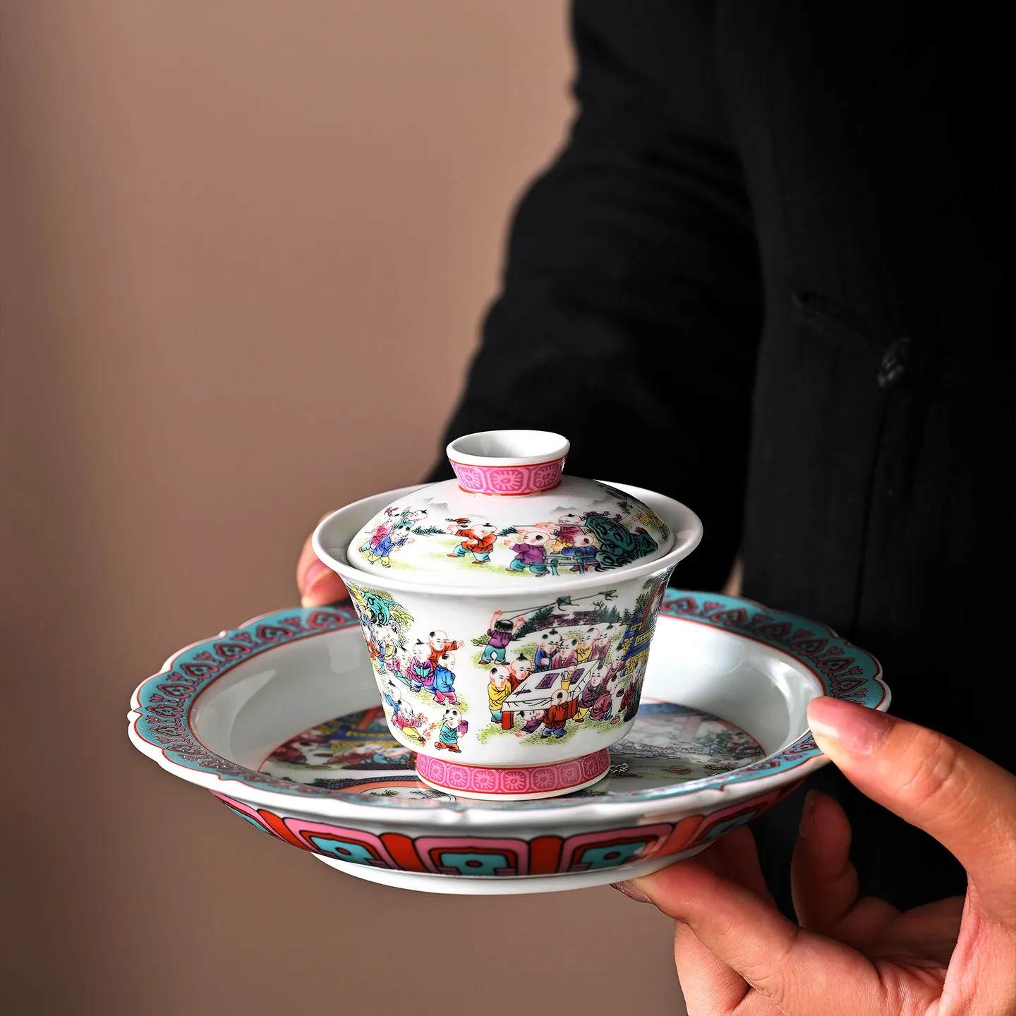 Jingdezhen Enamel Color Snuff Bottles with Pictures inside Two Tureen Not Hot Tea Brewing Bowl Household Ceramic Cup Small Size