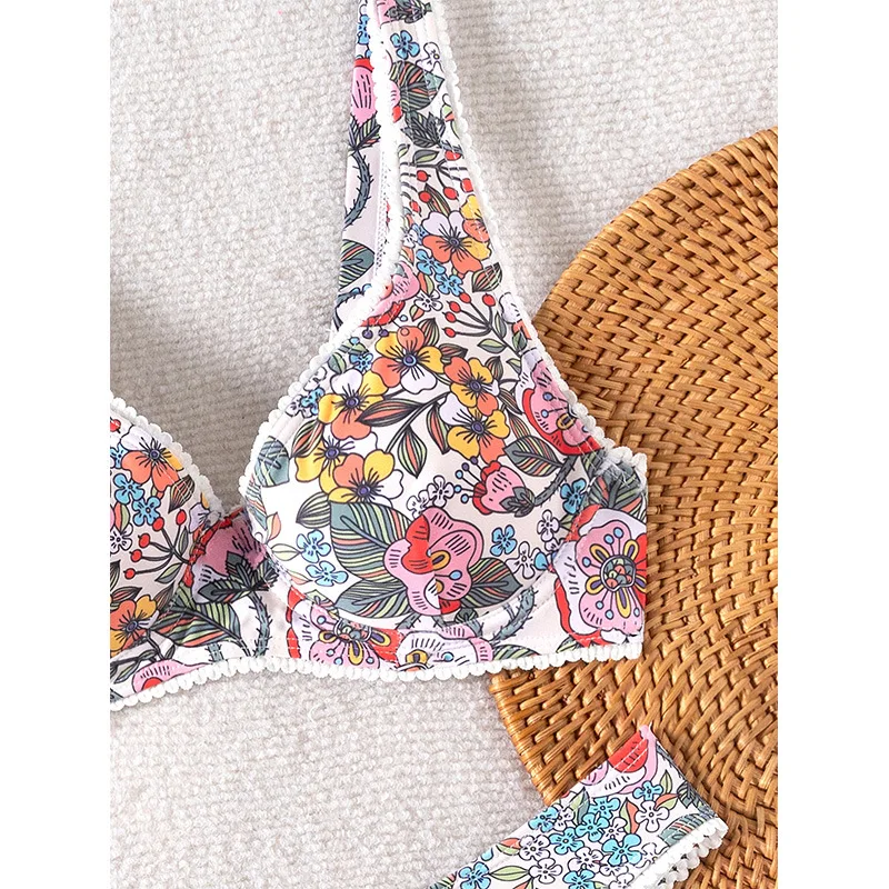 Split swimsuit women's sexy bikini European and American print tight-fitting gathering pure desire high-end swimsuit women