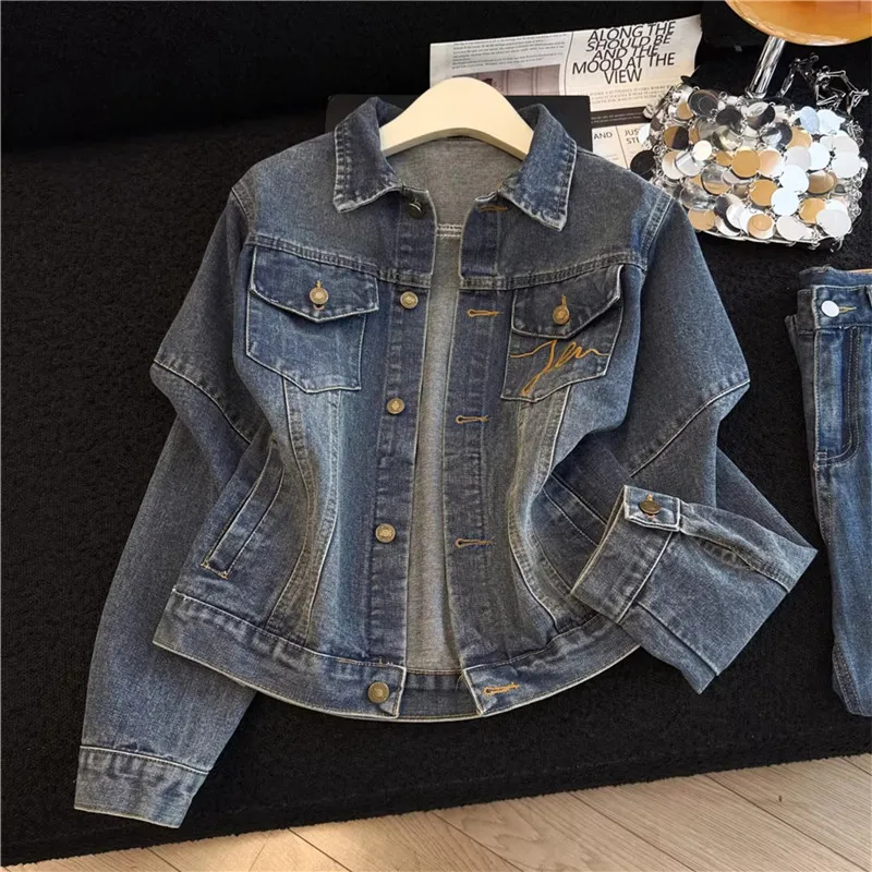 Autumn Vintage Letter Embroidery Denim Jacket Women Loose Korean Washed Blue Short Cowboy Coat Lapel Long Sleeve Jeans Jackets