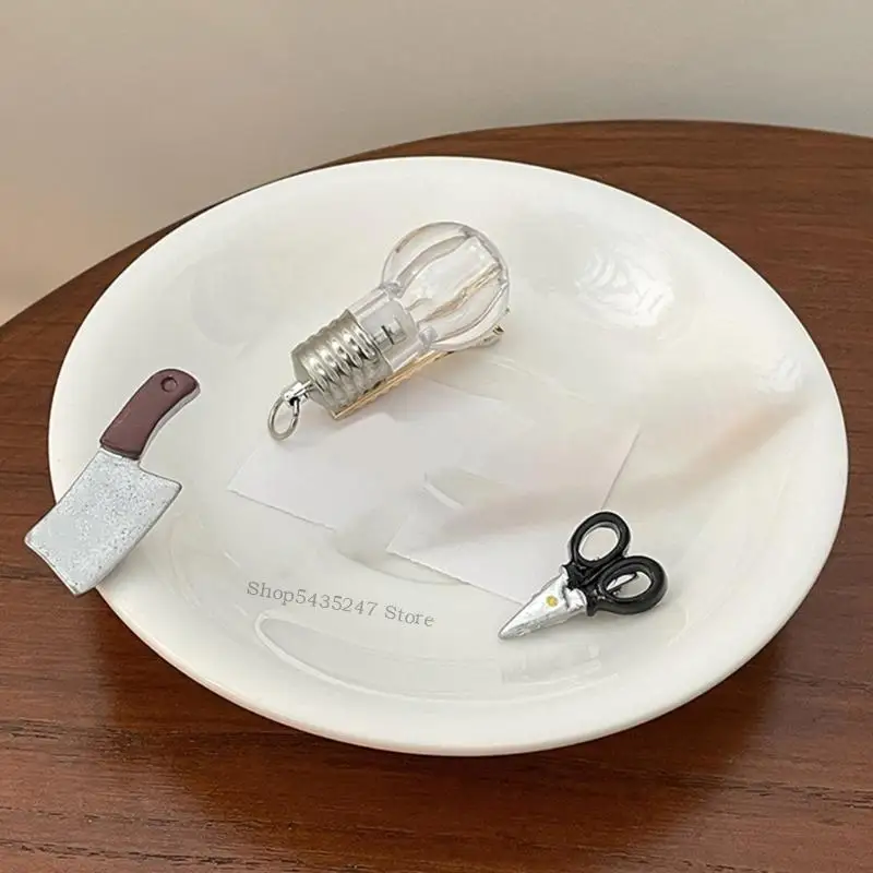 

2pcs Witch Broom Hair Clip Halloween Party Accessories