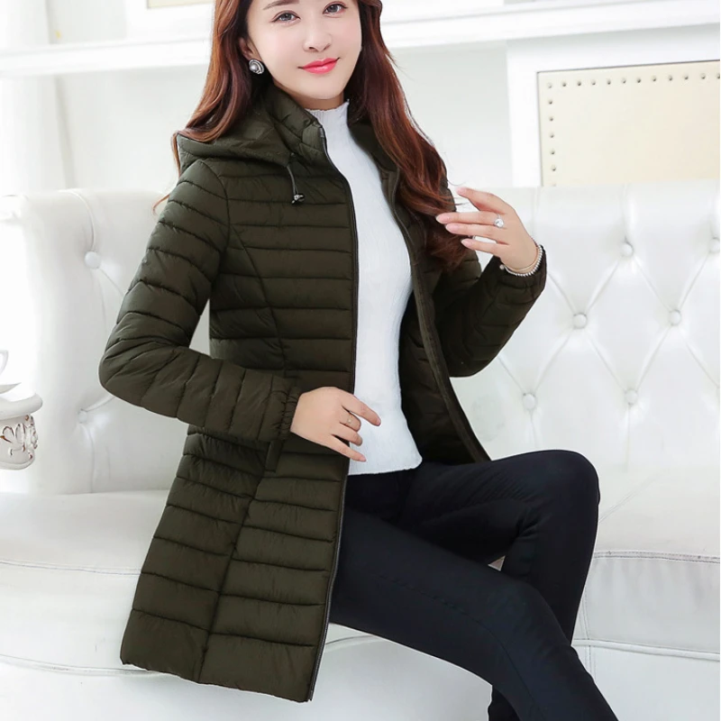 Jacke Frauen Ultra-licht Dünne Unten Baumwolle Mantel 2022 Herbst Winter Schlank Mit Kapuze Warme Oberbekleidung Weibliche Jacke Baumwolle Padded parka