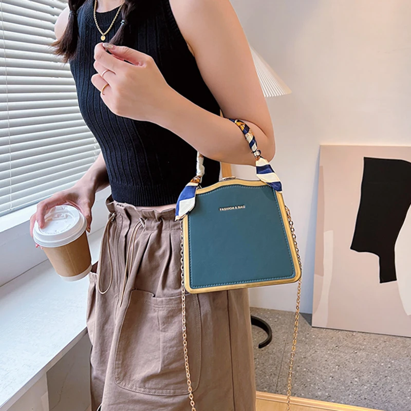 New Women Fashion Simple Leather Small Square Bag Crossbody Bag Versatile Single Shoulder Bag Multifunctional Purse Square Tote