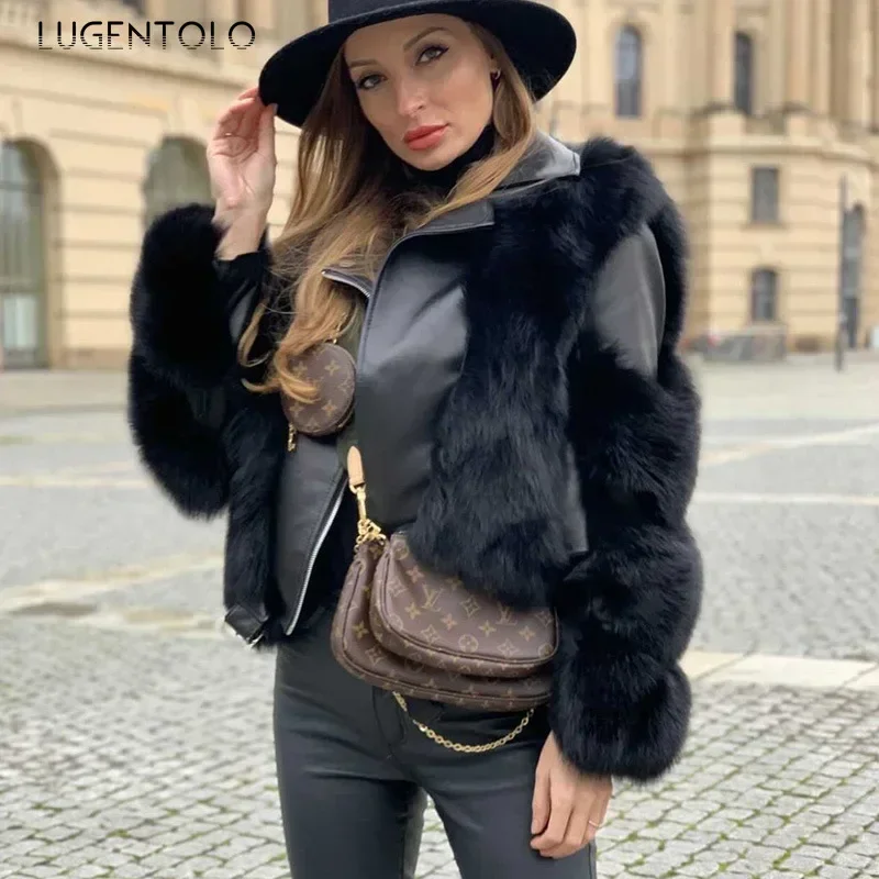 Cappotto corto caldo da donna chic in pelliccia sintetica Autunno Inverno 2025 Giacca capispalla femminile da strada alta impiombata moda nera