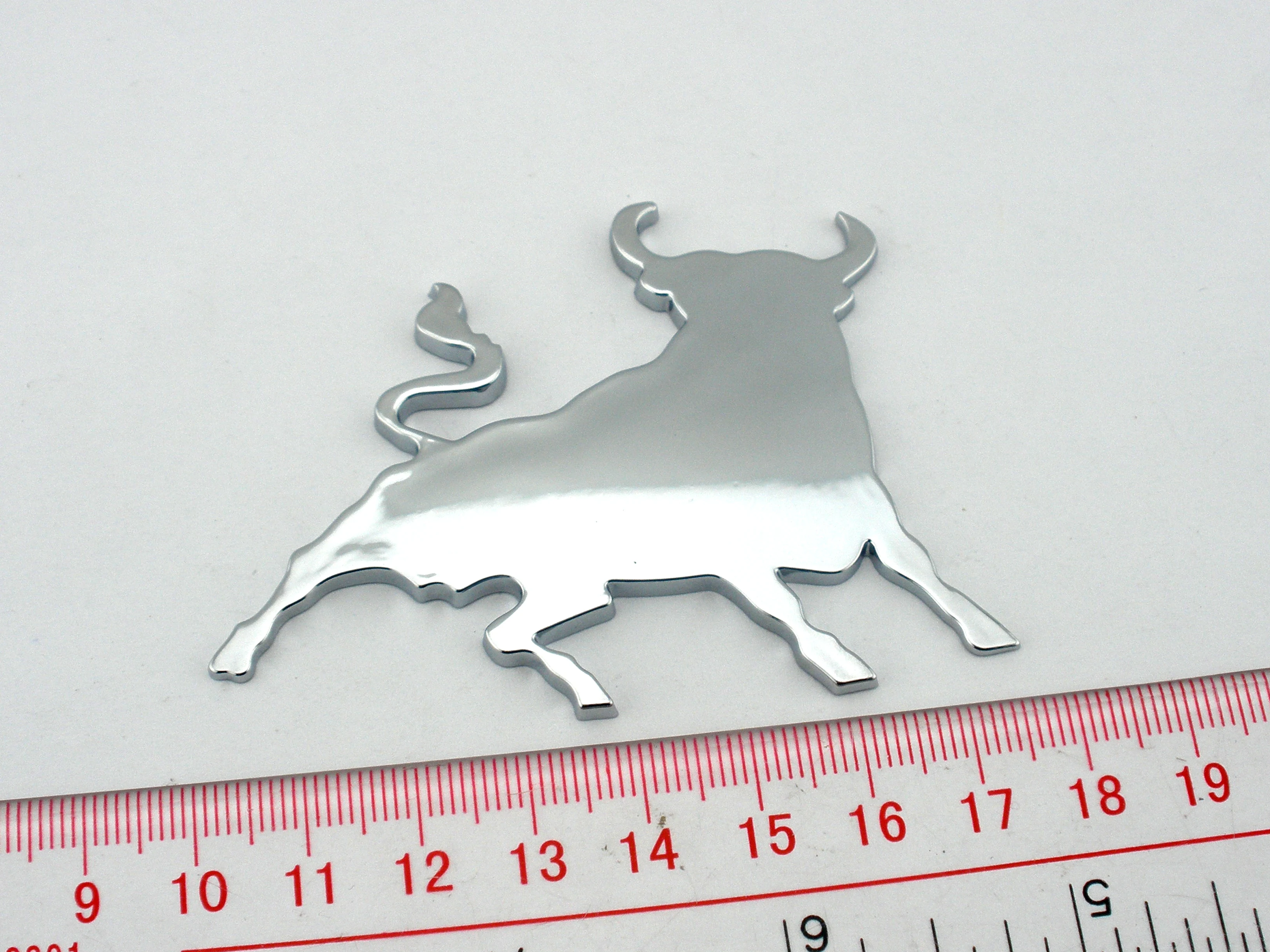 3D Spanish Fighting Bull Chrome Sticker Self Adhesive Car/Van Decal Emblem Badge Logo Toro Badge