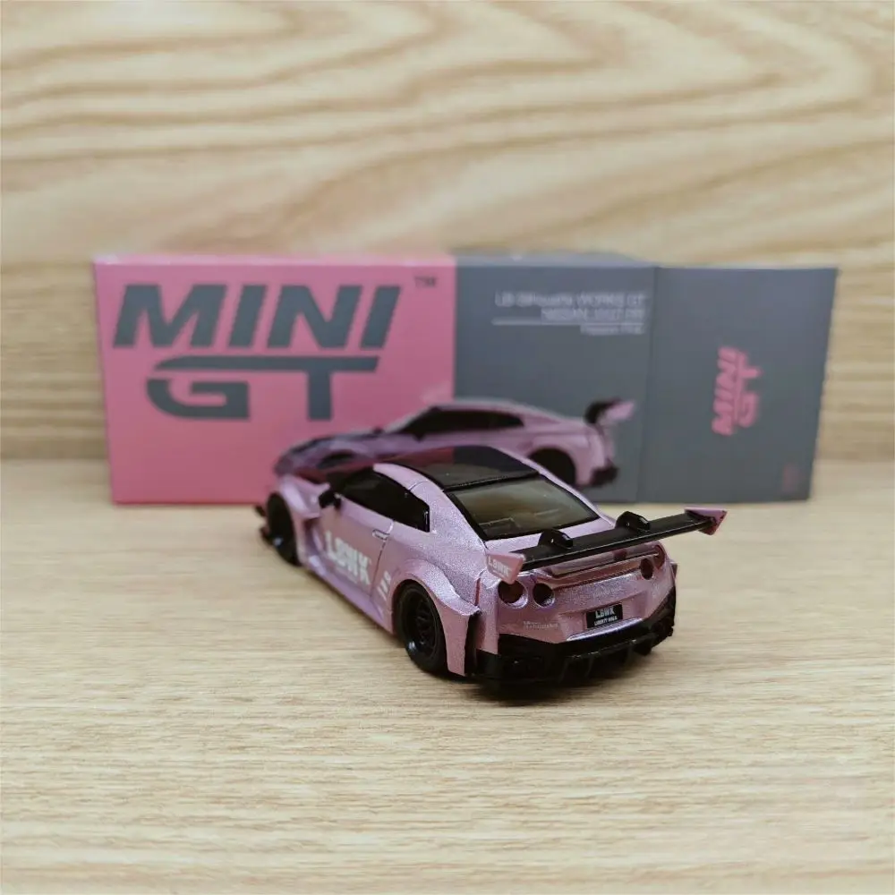 TSM Mini Gt 1/64 #418 NISSAN 35GT-RR Ver.2 Passion Pink LB-Silhouette WORKS  Die-cast Alloy Car Model Collection Display Gift