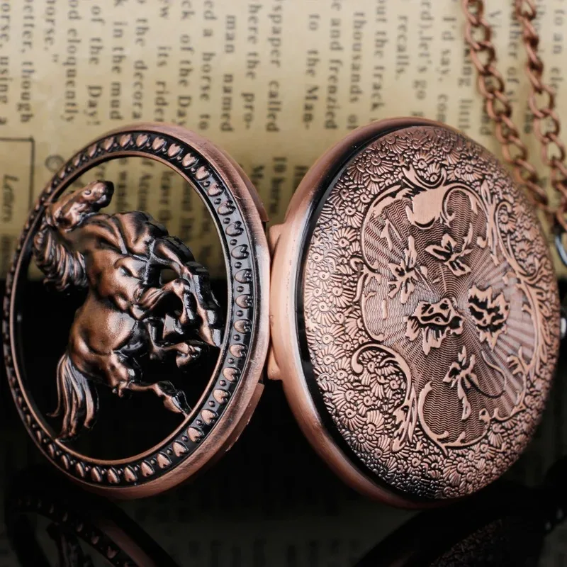 العتيقة الكلاسيكية الأحمر البني خمر الجوف كوارتز ساعة الجيب جمع العربية عرض ساعات الجيب للنساء الرجال كبار السن